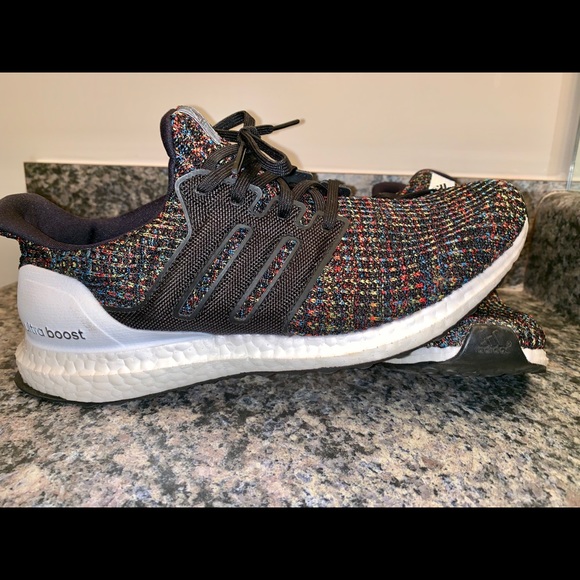 **BRAND NEW** Ultra Boost - Picture 2 of 5